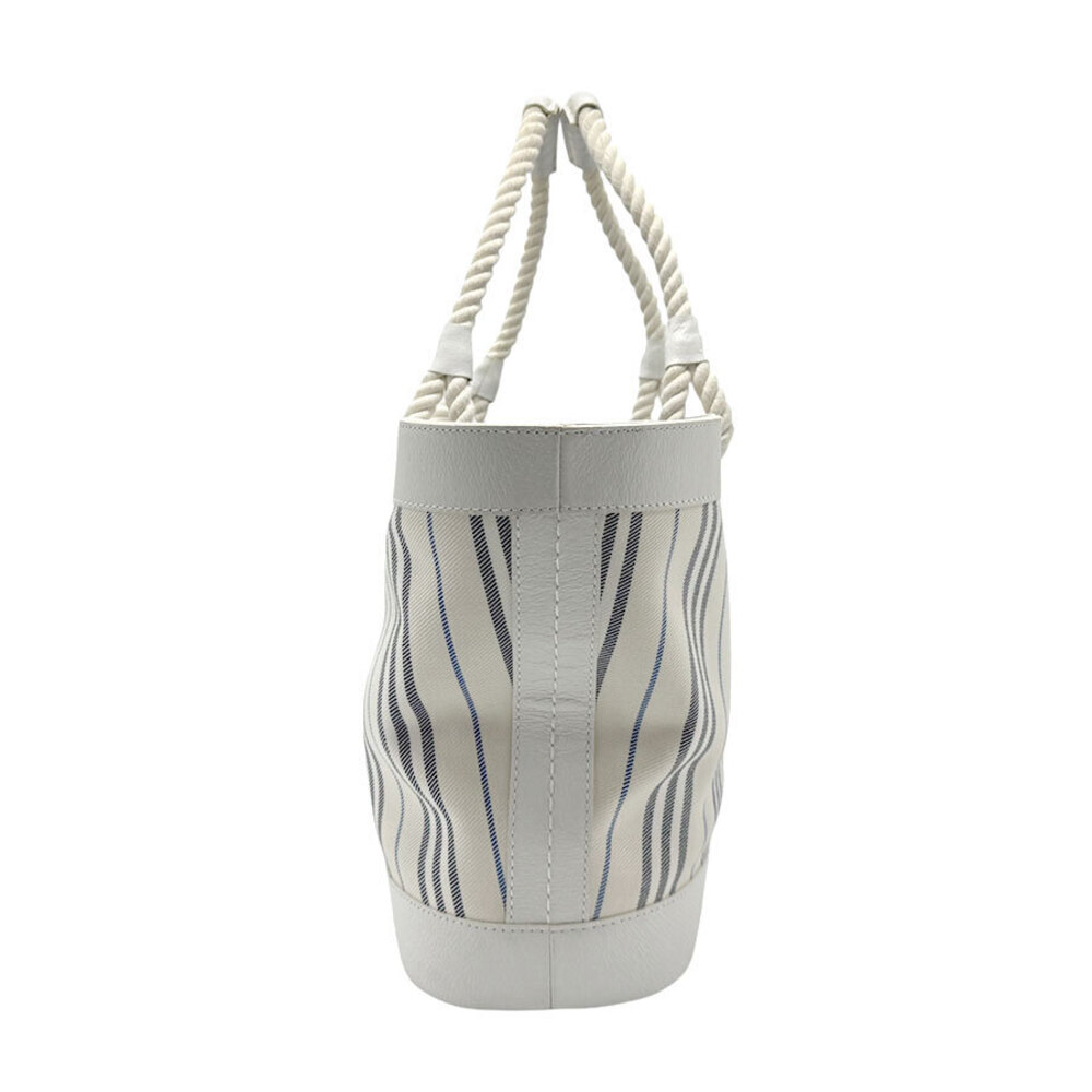 Burberry Canvas Handbag Leather White - Picture 1 of 4